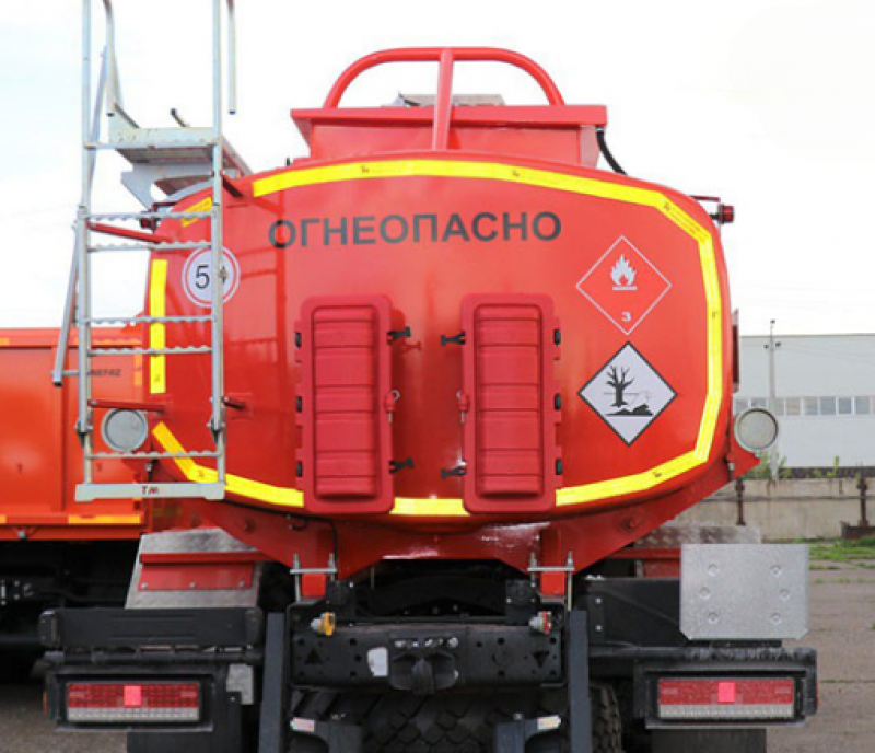 4671M2-223027-50 Емкостно-наливная техника (автоцистерна)